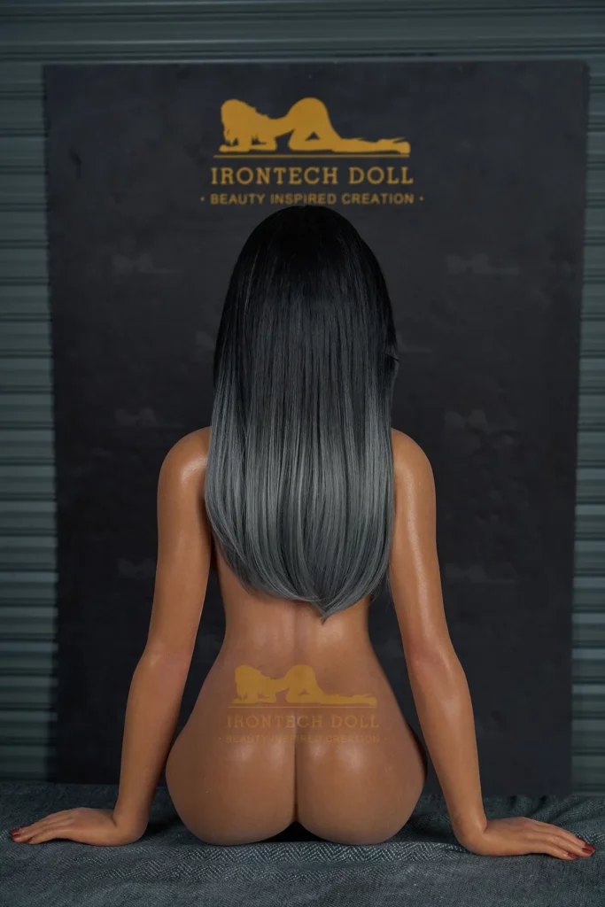 Irontech Doll 161cm E-cup Athletic Sex Doll Miku