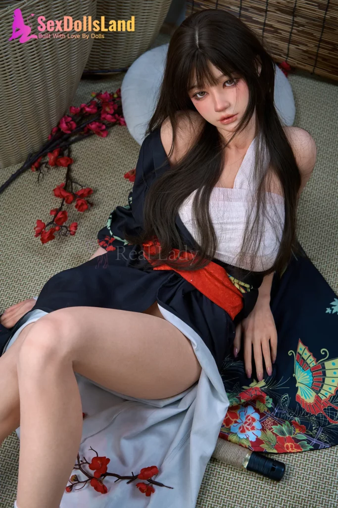 Real-Lady 150cm Japanese Sex Doll Evie