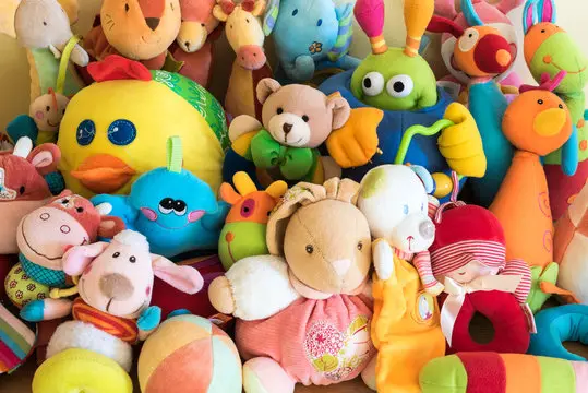 doll therapy with soft toys